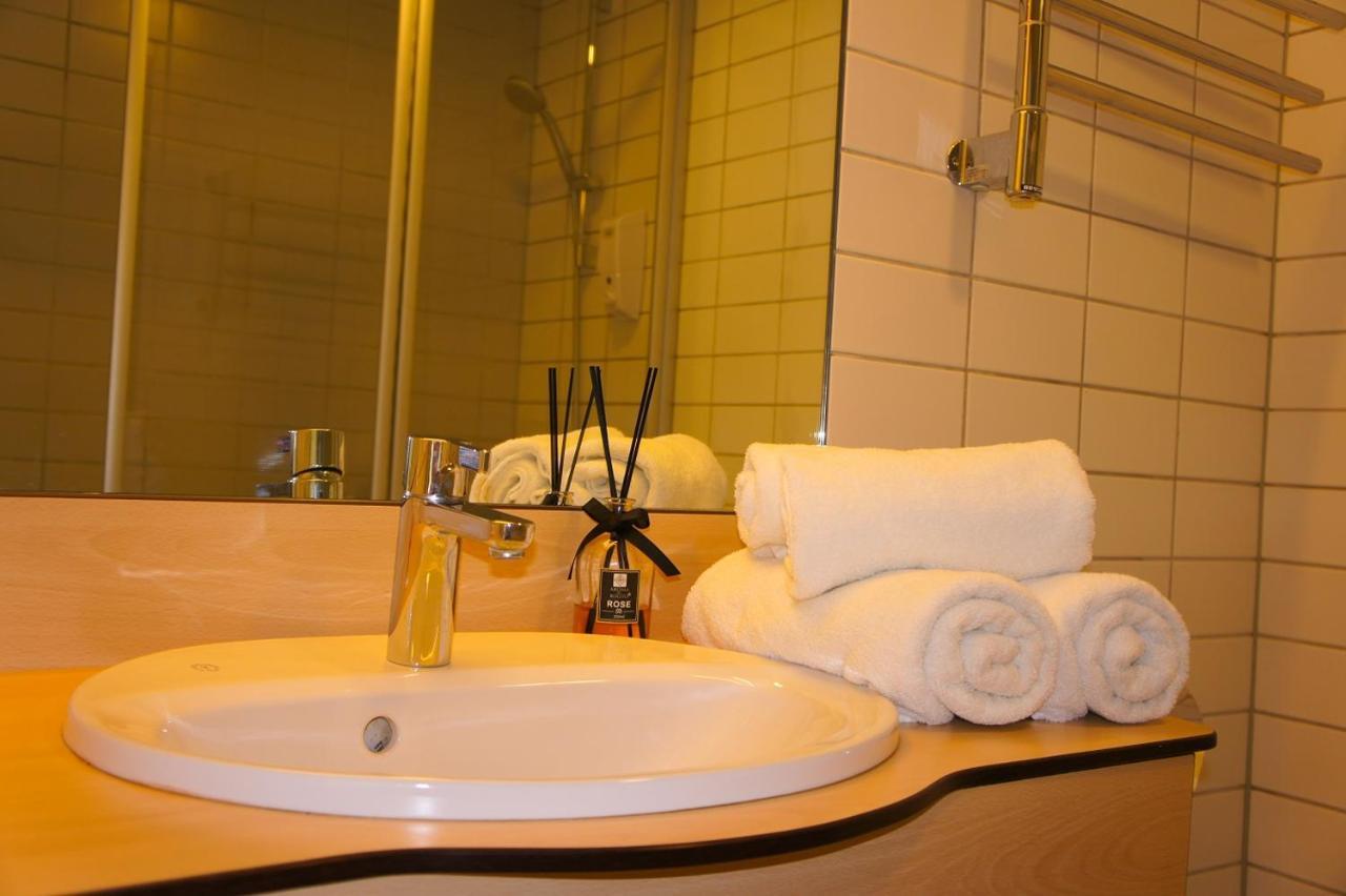 Zaliasis Slenis - Self Check-In Hotel - Free Parking Aukstkiemiai Luaran gambar