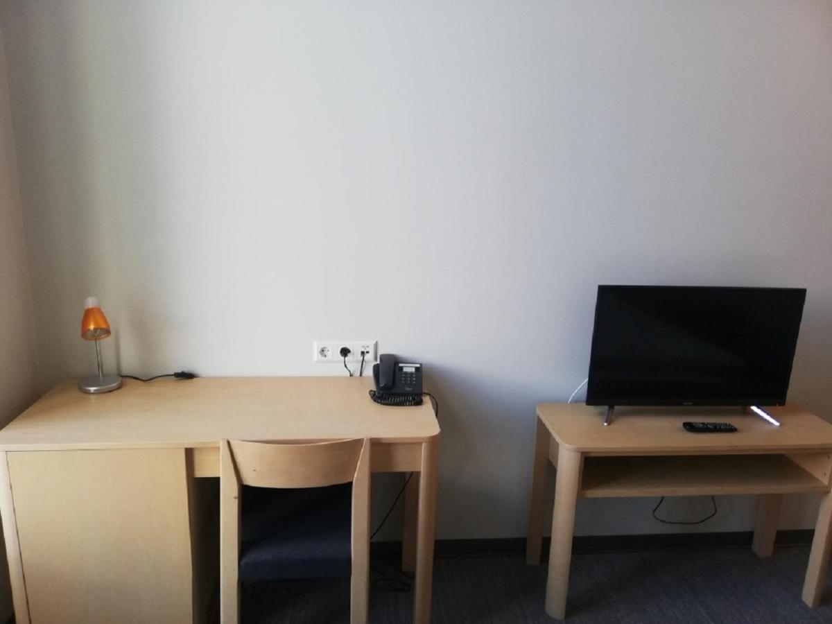 Zaliasis Slenis - Self Check-In Hotel - Free Parking Aukstkiemiai Luaran gambar