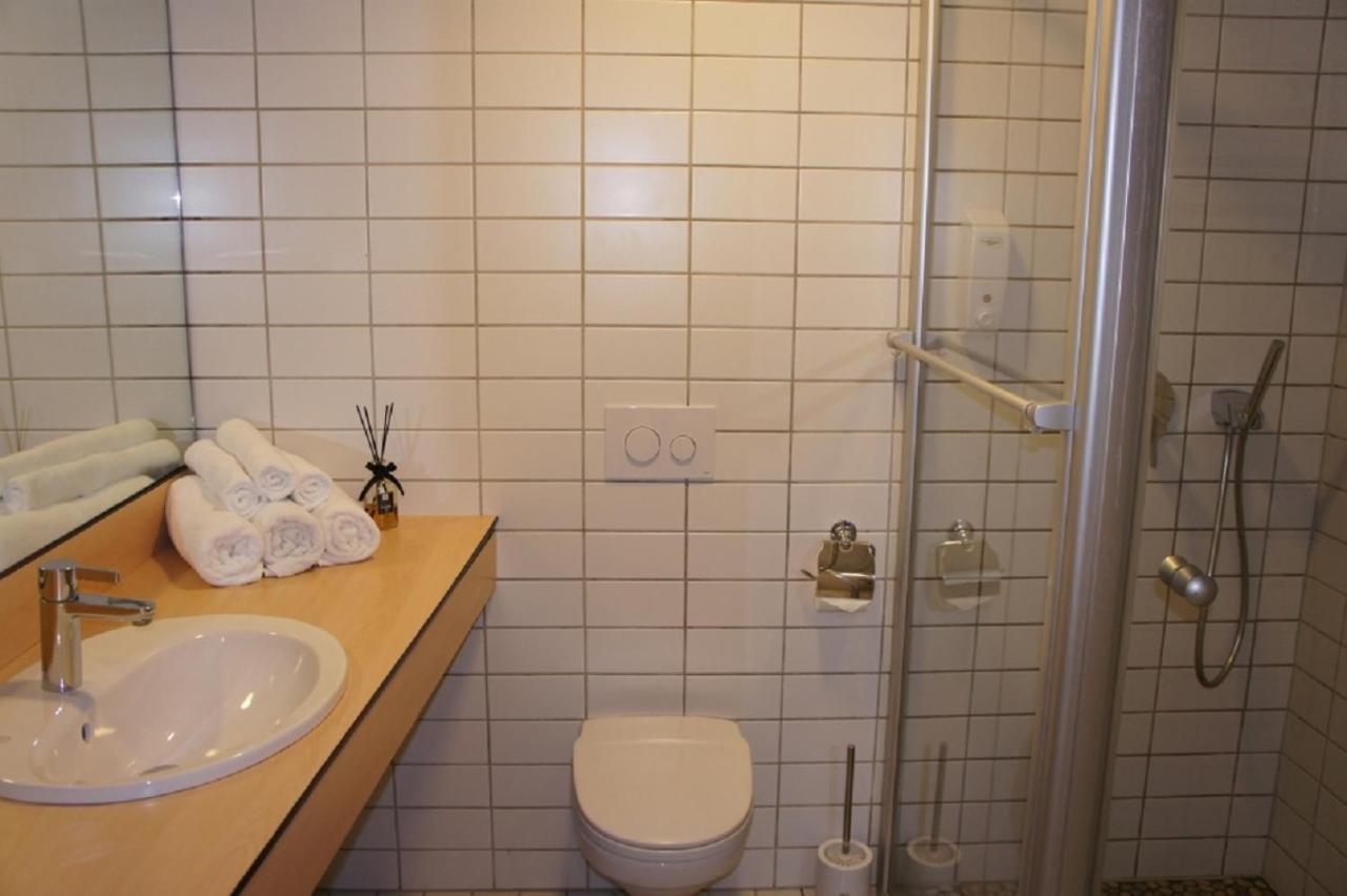 Zaliasis Slenis - Self Check-In Hotel - Free Parking Aukstkiemiai Luaran gambar